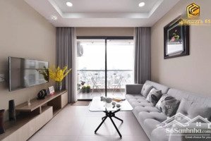 chủ định cư nước ngoài bán căn gold view 2pn 2wc 81m2 tầng cao view thoáng chỉ 5,15tỷ 
