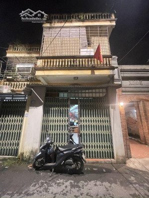 mặt phố lâm tiên kinh doanh siêu đỉnh dt 85m- sẵn nhà 3 tầng đang cho thuê dòng tiền 100tr/năm