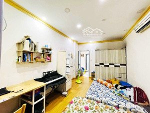 nhà đẹp 48m² ngay chợ phạm văn hai - tân bình - 3 phòng chỉ 5.x tỷ