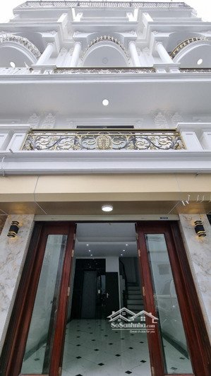 lô góc-ngã 4 oto tránh nối cổ linh,bát khối,vành đai 2-kv tiềm năng đón đầu dự án cầutrần hưng đạo