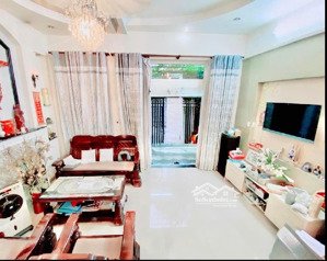 hxt 8m sát mặt tiền phạm văn hai 5 tầng mới đẹp 6pn khép kín kd spa.