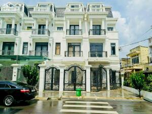Giá gấp 6,8 tỷ. Bán nhà 1T2L kdc Tín Nghĩa gần Cây Dừa P. Quang Vinh đường CMT8.