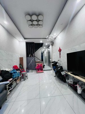 hxh 6m - 1 căn ra mặt tiền tôn thất hiệp - 75m2 vuông a4, 4 tầng btct - 9pn - chỉ 12 tỷ nhỉnh