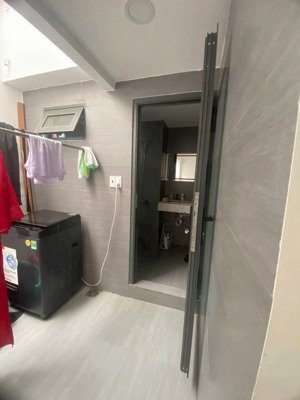 bán nhà 3 tầng, khúc thừa dụ, phước long, dt 70m2, ngang 4m, hướng tây bắc, đường 13m - giá 6,75 tỷ