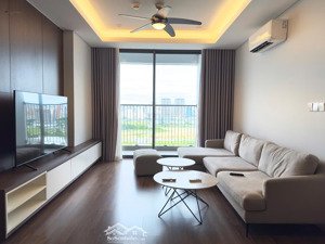 cho thuê chcc n03t6 ngoại giao đoàn 135m2 , 3pn, full nội thất, có slot xe ô tô.