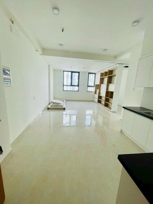 2,25 tỷ bao thuế phí thương lượng căn góc 3pn 3wc nhà trống hỗ trợ vay ngân hàng sài gòn intela