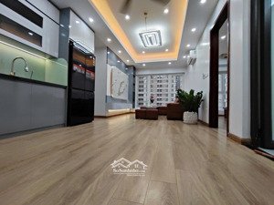 chính chủ cần bán căn 3 ngủ 92m2 tòa ct8a kđtm dương nội full nội thất mới tinh. lh 
