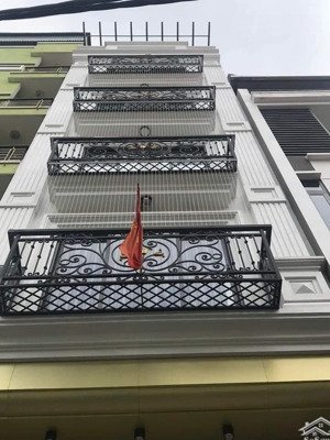 bán nhà mặt phố tống tất thắng la casta 90m2, mt 5.5m hơn 26 tỷ kd ô tô tránh vỉa hè thang máy