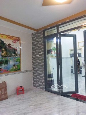 nhà cấp 4, xã tân thông hội, 50m2, shr , 1 tỷ 675