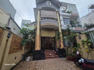 căn nhà giá siêu tốt tại thảo điền quận 2