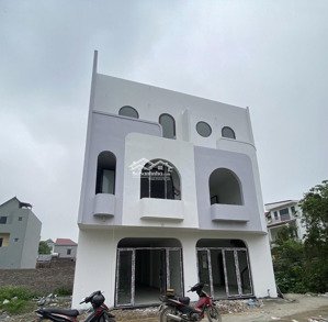 hiếm! hơn 3tỷ, nhà 3tầng dân xây hiện đại, gần 60m2, trung tâm bắc hồng, đông anh, hà nội, không qh