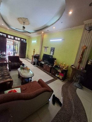 bán nhà đường tôn thất thuyết, 140m2, gần cầu kênh tẻ, quận 4, chỉ 5.x tỷ