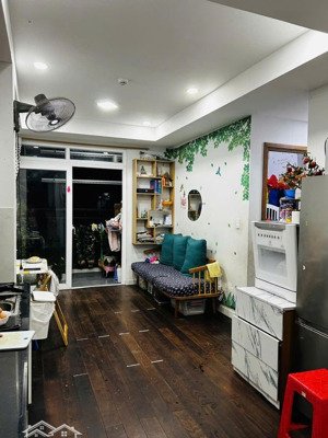 cho thuê căn hộ 54m2, chung cư felisa riverside, 2pn, 1 wc, ban công hướng đông, thoáng mát.