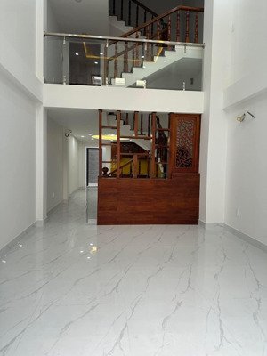 nhà 4 lầu 5pn. 6wc mặt tiền đường 12, tam bình. thủ đức