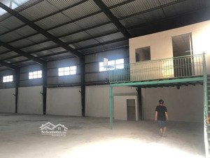 cho thuê xưởng mt kênh a , lê minh xuân, bình chánh,diện tích : 1.000m2, giá thuê :50tr/tháng