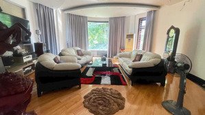 bán biệt thự 79tỷ kdc ciq4 phạm hữu lầu,q7, - dt:28 x 19m xd:478m², 4 tầng 5pn,6wc, dts: 545,3m2