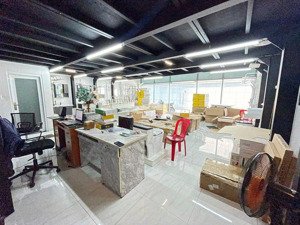 cần bán căn shophouse d-vela 1177 huỳnh tấn phát phường phú thuận q7...