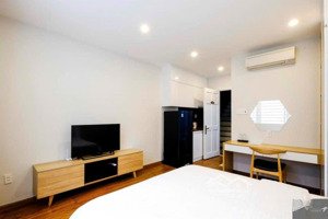 toà nhà 6 tầng 6/23 cách mạng tháng tám, p. bến thành, q. 1. tp hcm