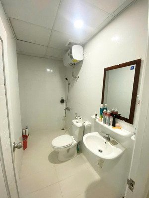 cần cho thuê căn hộ topaz elite q8 dt 70m2, 2pn, 2wc,ntcb giá 12.5tr.lh phan đăng