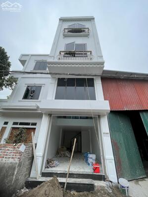 Nhà Mới Tinh Tươm 5Tx33m2, MT 4,5m. 5 Ngủ Oto chạy qua nhà Đồng Mai. Nhỉnh 3 Tỷ