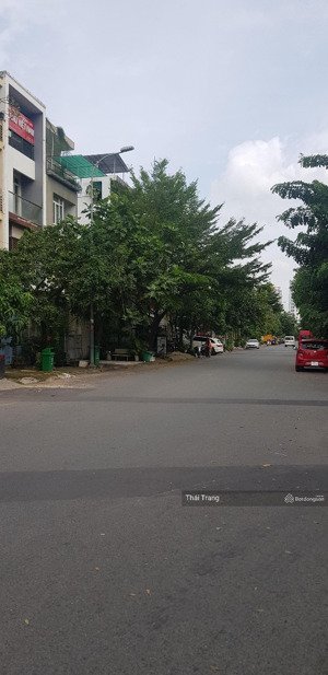 hot! bán nhà mặt tiền giáp lê văn thịnh quận 2. dt 90m2 giá siêu tốt để đầu tư