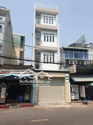 cần bán gấp nhà 1 trệt 3 lầu 5x23 nằm ngay chợ hưng long chỉ 800tr, đang cho thuê 22tr/tháng