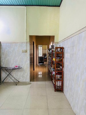 rất gấp cần bán nhà mặt tiền kinh doanh đường phan văn khải (ql22)