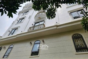 bán nhà nguyễn lam siêu vip, 6 tầng thang máy, lô góc, 2 mặt oto tránh