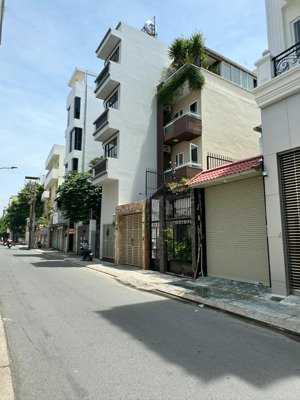 nhà đẹp trong lẫn ngoài! mt nguyễn phi khanh, q1, dt 60.3m2, 1h5tst, tn: 60tr/tháng, 35 tỷ tl