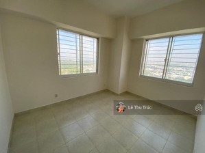 cho thuê căn hộ phú mỹ thuận. dt 95m2, 2pn, 2wc, nhà trống. giá 6 triệu/tháng
