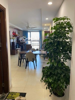 bán căn hộ 2pn tại smile building - định công. dt: 77.5m2 ban công đông lh: 