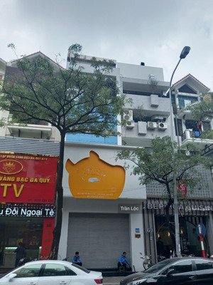 chính chủ cần bán nhà mặt phố trung hòa, trần duy hưng, quận cầu giấy. 136m2 x 6 tầng