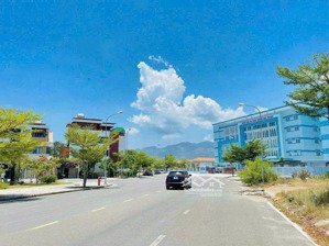 bán lô góc vip đường 27m đối diện bệnh viện đa khoa yersin nha trang, gói 3 - mỹ gia