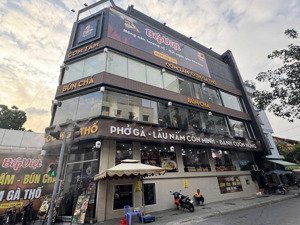 cho thuê nhà góc 2 mặt tiền đường 3/2, quận 10