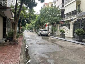 BIỆT THỰ PHỐ TAM TRINH – HOÀNG MAI, 4 TẦNG x 160M2 x MT 10M, HAI THOÁNG, ĐƯỜNG 3 ÔTÔ THÔNG.