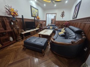 nhà nội thất sang trọng giá tốt