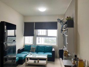 chính chủ cần bán căn citi soho 2pn-2wc đầy đủ nội thất, tầng cao thoáng, có sổ, hỗ trợ vay