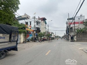 thượng thanh 90m2 2 tầng mật phố vỉa hè kinh doanh sầm uất 1 mặt phố , 1 mặt ngõ oto