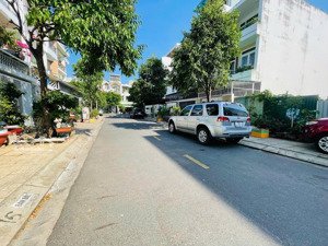 cần bán đất kđt lê hồng phong 2, hướng đông bắc ,giá rẻ 5,1 tỷ lô sạch đẹp