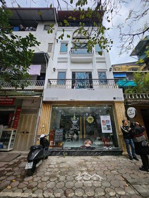 bán nhà mặt phố hoàng ngọc phách, 43m² x 4 tầng, mt 5.1m, nhà mới đẹp, duy nhất 1 căn chỉ 17.8 tỷ