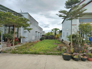 bán đất thổ cư giá rẻ 1,1 tỷ. dt 6x22= 132 m2. gần mọi tiện ích, cách sân bay liên khương chỉ 4 km
