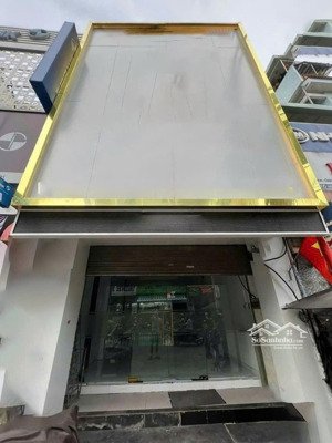 siêu phẩm mặt tiền tô hiến thành quận 10. nhà đẹp, diện tích khủng, giá chỉ 4x triệu!