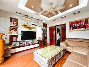 bán nhà phố hàng bún dt 33m2 4 tầng mt 4m giá 6.95 tỷ vị trí đắc địa, dân trí cao, tiện ích đủ thứ