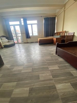 có nhà cho thuê tại lương thế vinh, thanh xuân. thông sàn, đầy đủ tiện nghi. dt70mx7t,giá 40tr