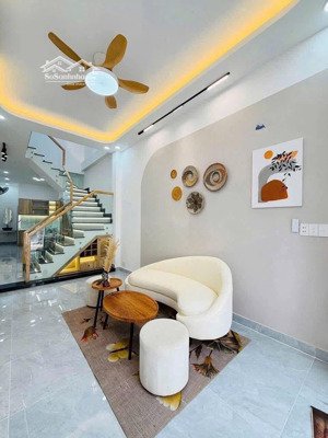 nhà mới hẻm xe hơi thông phan huy ích - 2pn 2wc - full nội thất giá 14 triệu
