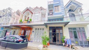 cho thuê nhà 1 lầu khu đại học y dược 10 triệu tiện văn phòng