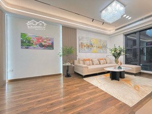 cho thuê nhanh căn 2pn và 3pn, giá 13tr0 đến 15tr0, tại goldmark city. em hỗ trợ khách nhiệt tình ạ