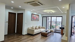 bán căn hộ cao cấp az lâm viên 107a nguyễn phong sắc- full nt- có slot ô tô- sổ đỏ- có thương lượng