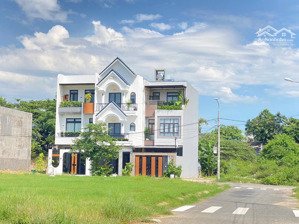 [vị trí đắc địa] nhà 3 tầng hoà minh ngay công viên và quỹ đất trường mầm non | 5ty59