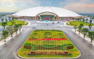 Hiện tại em đang có vài lô chính chủ nhờ bán, diện tích 60m2, 60,4m2, 61,7m2, 83,7m2 vị trí đẹp gần Vinhome và Cầu Tứ Liên ở Xuân Canh, Đông Anh, Hà Nội